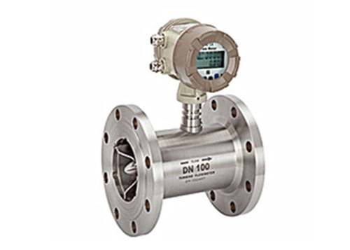 Liquid turbine flowmeter